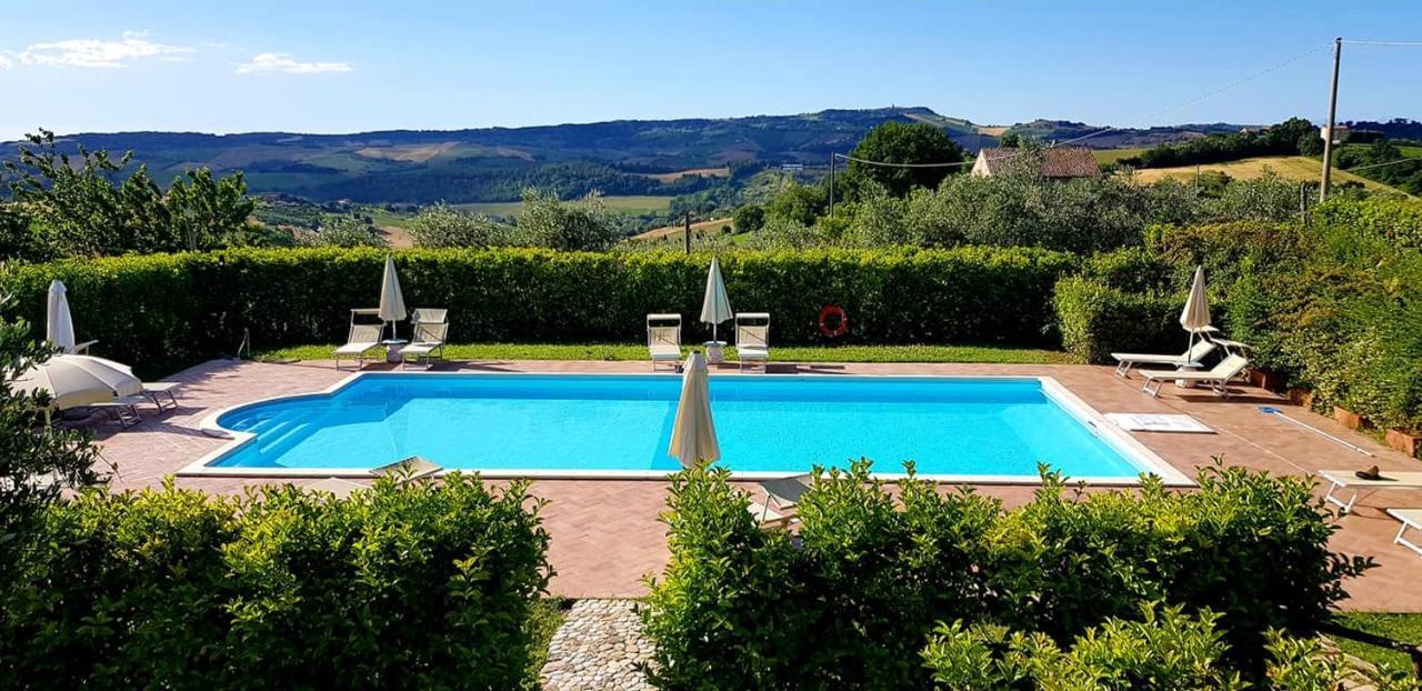 Agriturismo Fiore Di Campo Fermo Exterior foto